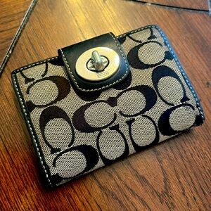 Vintage Coach Wallet Small Black Canvas Signature Leather Turnlock Bifold Clutch